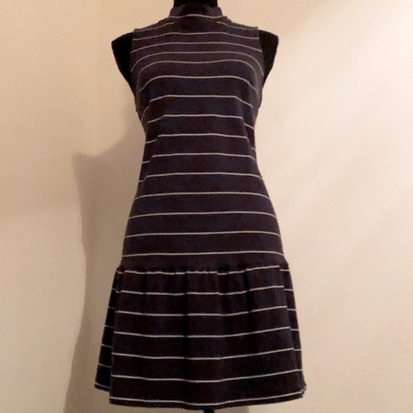 Abercrombie & Fitch Sleeveless Mock Turtleneck Dress - Picture 9 of 12